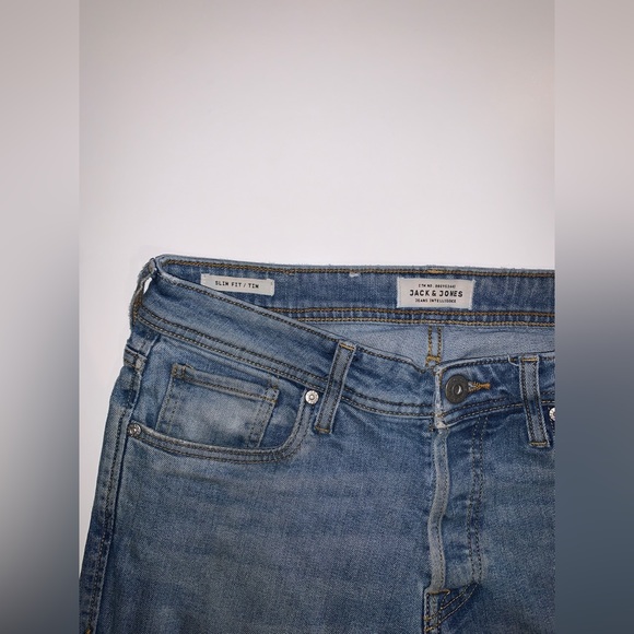 Jack & Jones Jeans💙 - Picture 3 of 3